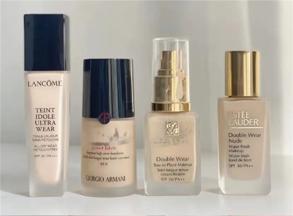 夏季适合混油皮的4款持妆控油粉底液